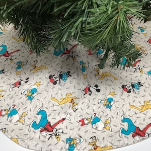 New Handmade Micky and Minnie  Christmas 20&quot; Table Top mini Holiday tree skirt