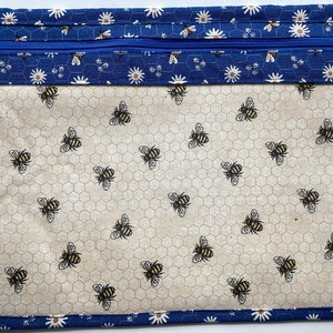 Cross Stitch Project Bag, Vinyl Front, Needlework, Handwork, Floss, Embroidery, Honey Bees