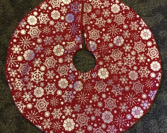 New Red with Silver Snowflakes 20", 35"  diameter Christmas tree skirt