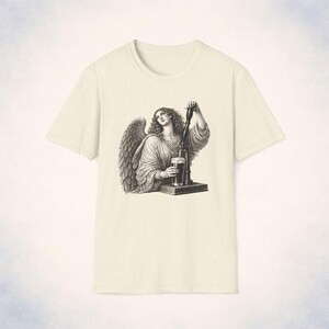 Vintage Angel Guinness T-Shirt, Renaissance Art Shirt, Vintage Graphic Tee image 9
