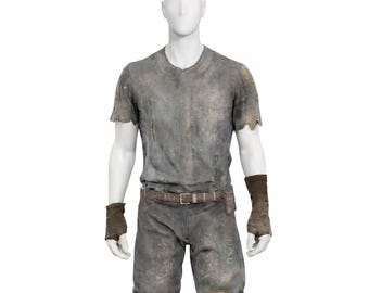 Post Apocalyptic Survivor Costume Set with Belt and Boots