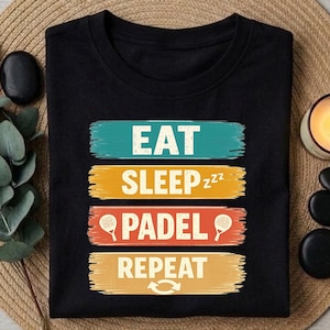 Padel Player Retro Brush Style T-Shirt: Eat Sleep Padel Rapport-T-Shirt