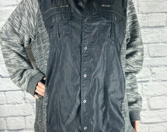Sweter oversize z recyklingu, zapinany na guziki, zszyty z odzyskanego patchworku, otwarty, rozmiar 3X, wyprodukowany przez S Threads