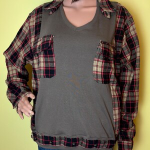 Mashup di magliette in flanella riciclata cucite con patchwork riciclato, pezzo unico, taglia XL, realizzato da S Threads