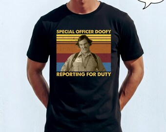 Special Officer Doofy Scary Movie Inspired T-Shirt – 2000s Comedy Cult Classic Retro Style