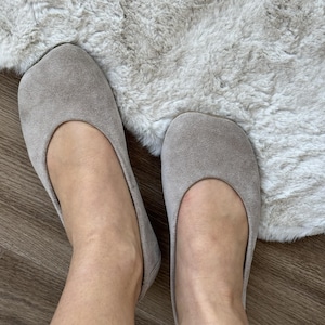 Wide Toe Box Shoes Ballet Flats, Textured Leather Black Flats, Bafefoot Shoes Women, Everyday Elegant Footwear, Women Slip-ons Shoes Suede Beige