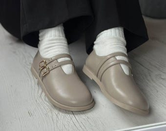 Leather Anatomical Flats with Round Toe, Buckle Closure Shoes, Strappy Ballet Flats, Wide Toe Box Footwear, Everyday Comfortable Work Shoes