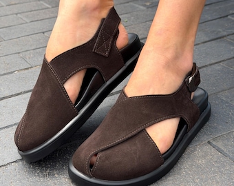 Frauen natürliche Wildleder Sandalen, verstellbarer Fersenriemen, breite Toe Box Schuhe, leichte Sommerschuhe, Runde Zehensandalen
