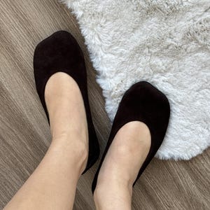 Wide Toe Box Shoes Ballet Flats, Textured Leather Black Flats, Bafefoot Shoes Women, Everyday Elegant Footwear, Women Slip-ons Shoes Suede Chocolate