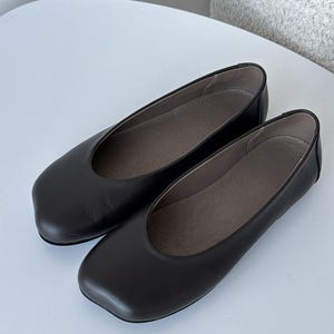 Wide Toe Box Shoes Ballet Flats, Textured Leather Black Flats, Bafefoot Shoes Women, Everyday Elegant Footwear, Women Slip-ons Shoes Leather Chocolate