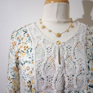Top de crochet con flores
