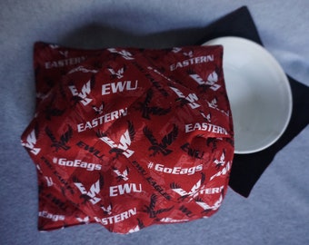 Eastern Washington Eagles Microwavable Bowl Cozy in 10" and 12"