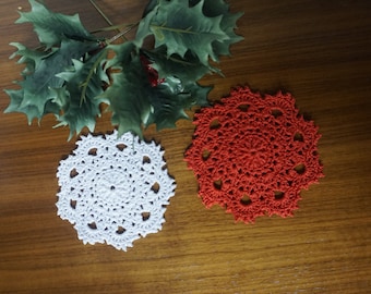 Mini Doily (Coaster) in Christmas Colors Approximately 4 inches