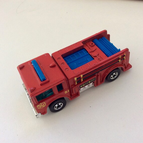 hot wheels fire engine