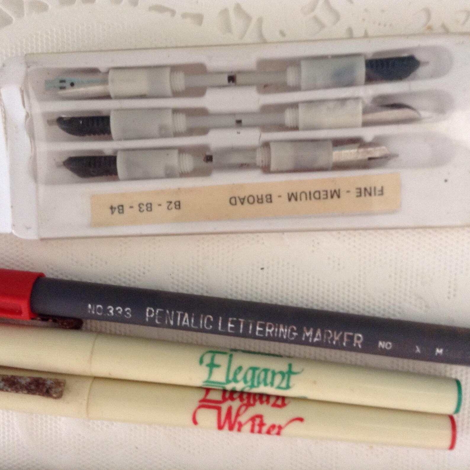 Osmiroid Pen Set Calligraphy Pens pen holder and 6 Nibs Etsy