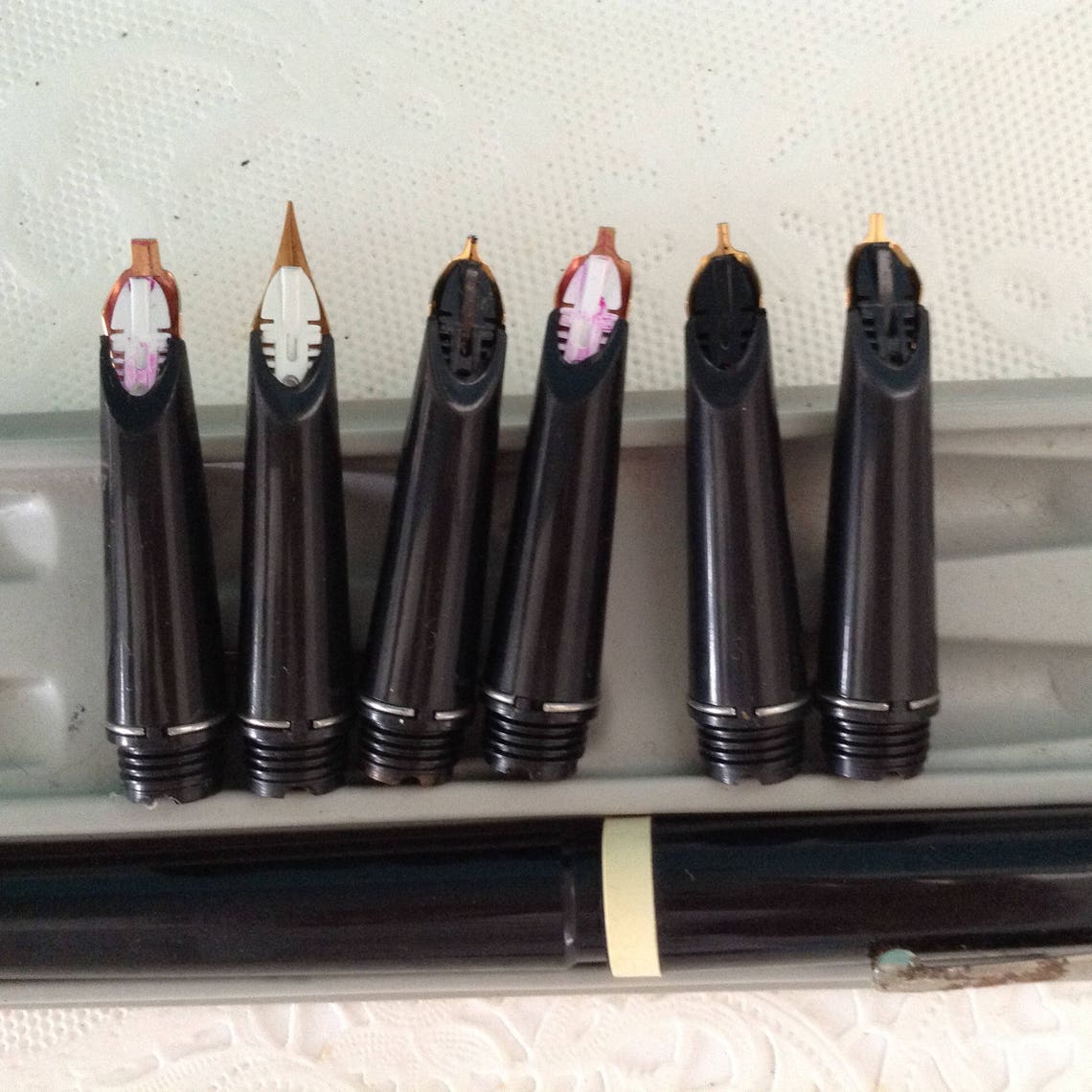 Osmiroid Pen Set Calligraphy Pens pen holder and 6 Nibs Etsy