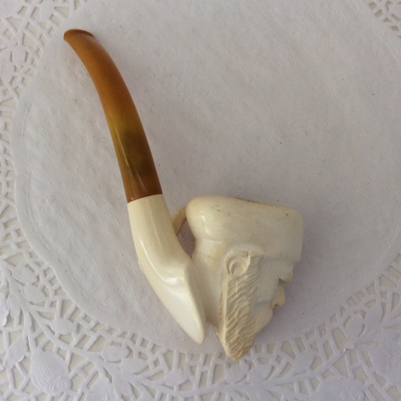 carved smoking pipe gift idea Turkish amber Bakelite stem Meerschaum Pipe