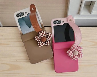 Gradient Samsung Galaxy Z Flip Case, Hinge Protection, Wrist Strap