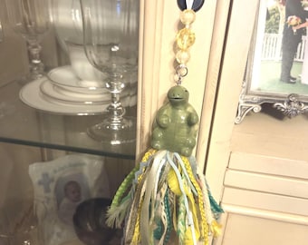 Turtle Tassle, made from salt shaker