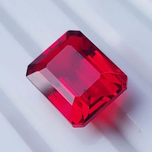 Smaragd-Schliff, der für Ring Blood-Red Lab Rubin, lose Edelstein 9Ct (11x13x8mm)