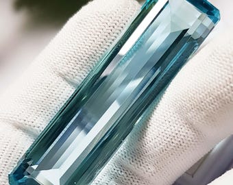Sky Blue Aquamarine Pencil Cut Gemstone - 123CT, 16x61x14mm