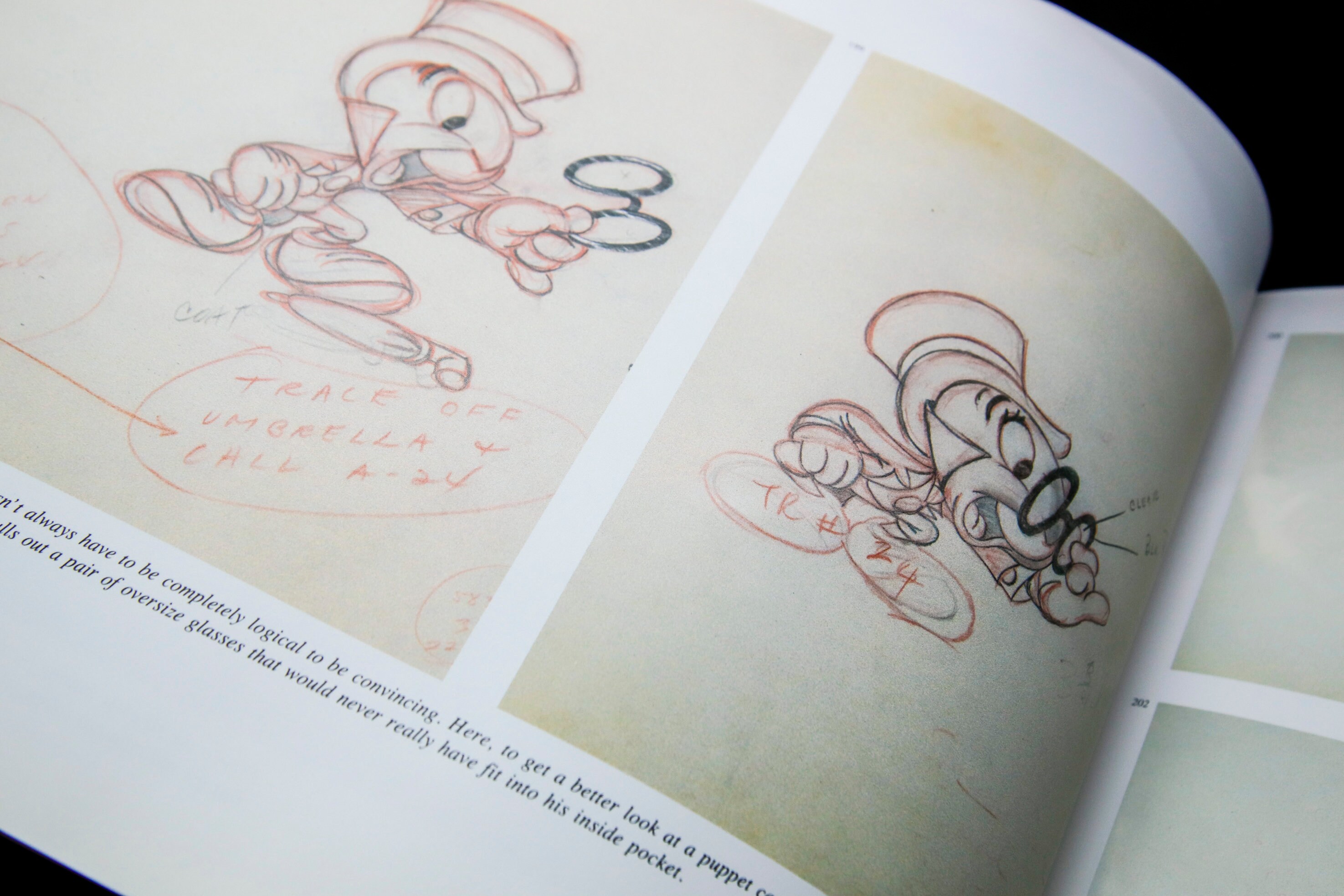 Treasurer of Disney Animation Art 洋書 TREASURES OF DISNEY ANIMATION ART: Rawls, Walter (ed