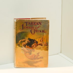 Edgar Rice Burroughs &quot;Tarzan and the Jewels of Opar&quot; [1929] Cloth-bound hardcover in first edition art matching dust wrapper