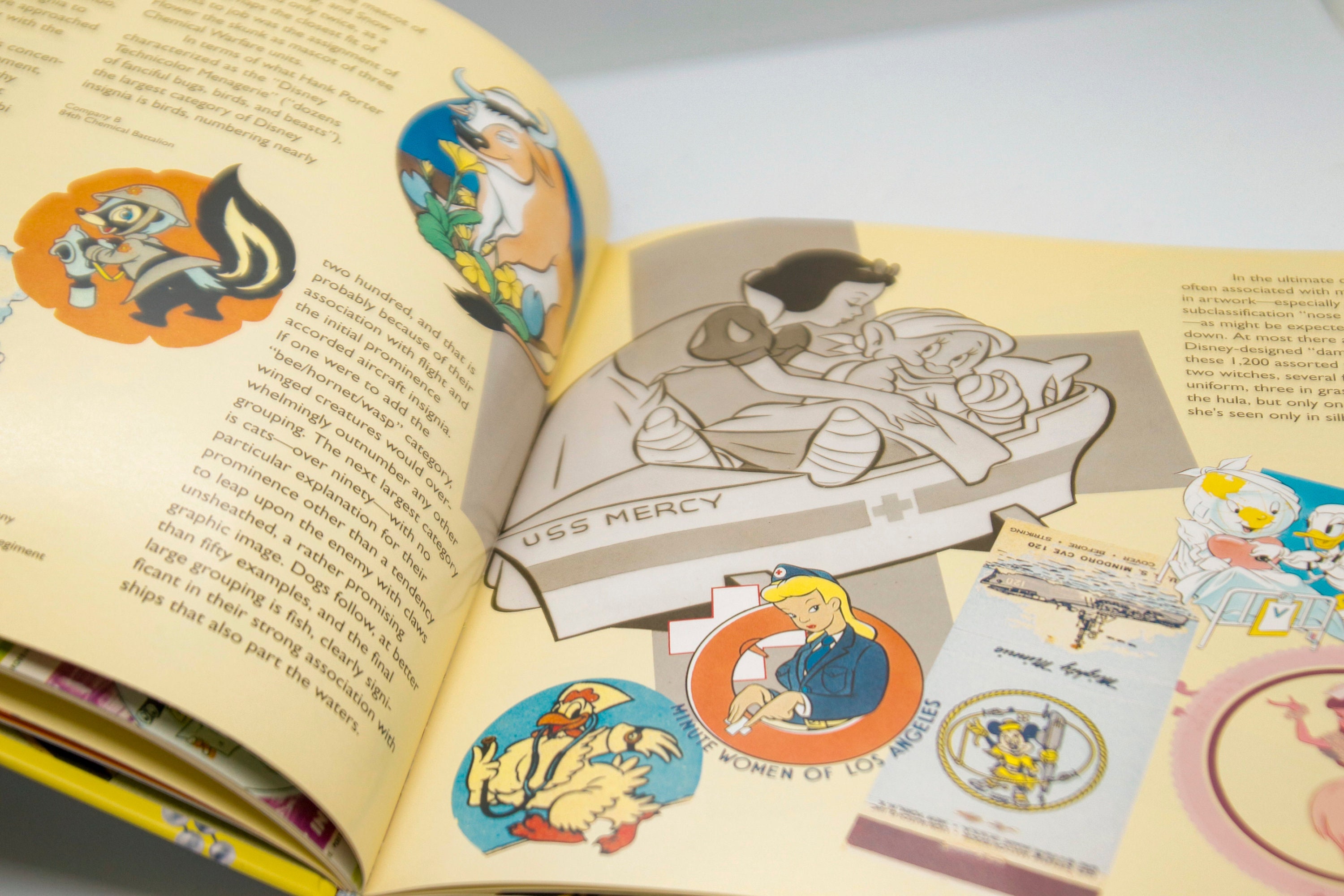 Disney Dons Dogtags First Edition 1992 Vintage Coffee Table Disney Dons Dogtags First Edition 1992 Vintage Coffee Table