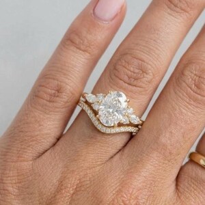 2CT Oval Cut Moissanite Cluster Bridal Ring Set, 14K Solid Yellow Gold, Hidden Halo With Curved Matching Pave Band Praposal Wedding Ring Set