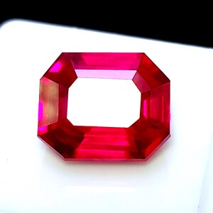Rubí natural certificado / Talla esmeralda 12 quilates, 14x10x7 mm