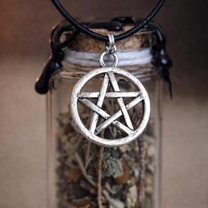 Talisman de Protection Absolue – Collier Fiole Magique & Pentacle – Œil du Tigre et Sauge, Amulette Énergétique Protection Spirituelle
