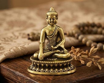 Solid Brass Buddha Statue,Vintage Meditation Figurine,Small Altar Ornament,Pocket Buddha for Spiritual Home,Gift for Mindfulness Lovers