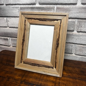 5x7  Rustic Wood Picture Frame, Western Barbed Wire Frame
