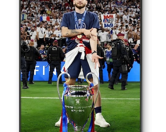 Khvicha Kvaratskhelia Champions League Winner Poster, PSG Football Star Wall Art (Digital Download)