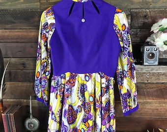 Amazing Mod 1960’s Purple and Orange Paisley Mini Dress