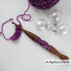 Handcrafted Acacia Wood Crochet Hook: Ergonomic Purple Swirl Resin Handle,  Choice of Size