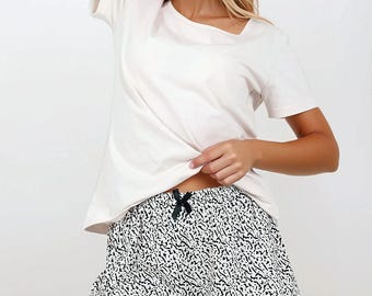 Women's Cotton Pajama Set: U-Neck Top, Elastic Waist Shorts, European Sewn