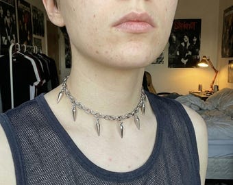 Spike Choker Necklace Stainless Steel – Gothic Chain Choker – Punk Minimal Jewelry – Grunge Dark Aesthetic Necklace – Unisex Spike Necklace