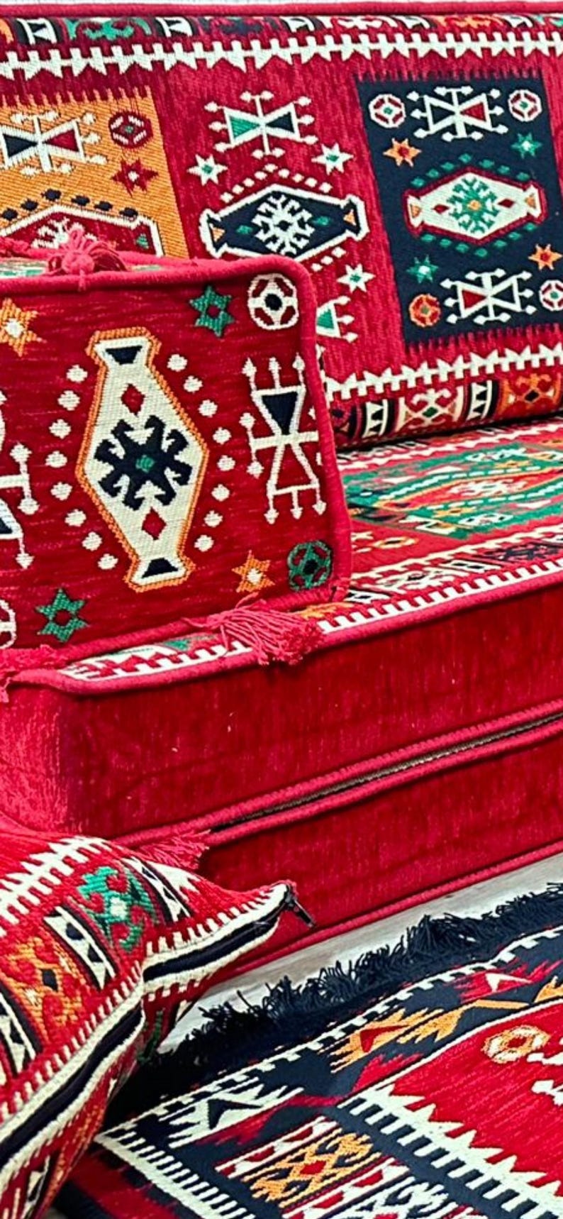 Majlis Rug L Shape Majlis, Red Green Majlis Sofa, Turkish Kilim Sofa, Oriental ...