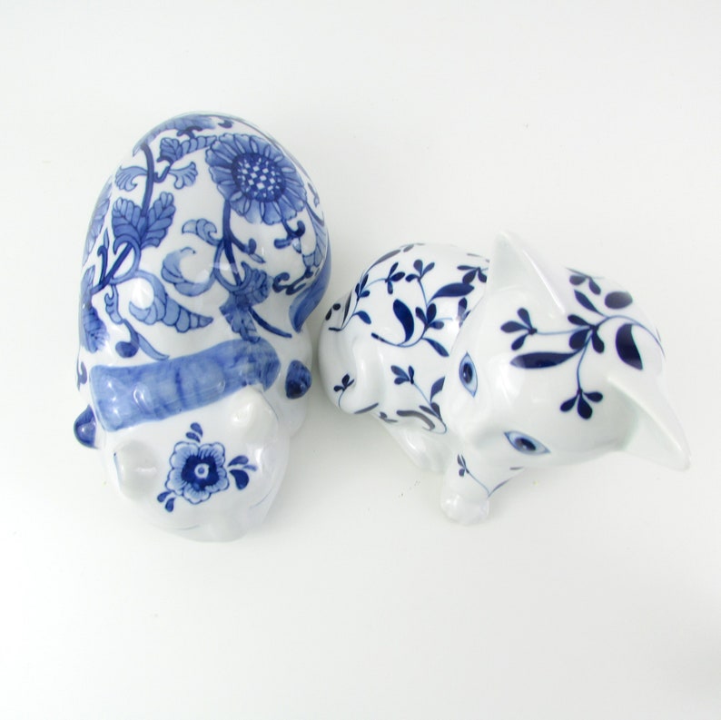 Vintage Chinoiserie Cat Figurine Blue and White Delft Decor image 8
