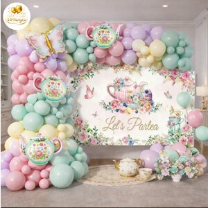 Kit per arco di palloncini a tema "Tea Party Pastello": teiera rosa e verde, decorazioni a forma di farfalla