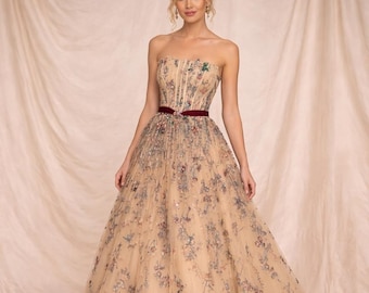 Vestido de noche floral color champán / Vestido formal de tul sin tirantes / Elegante vestido de gala / Vestido de invitada de boda / Vestido de graduación bordado