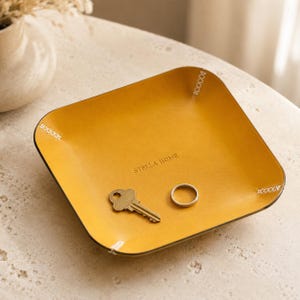 Bandeja organizadora de cuero personalizada, hecha a mano con logotipo personalizado, cuadrada o rectangular, ideal como regalo de inauguración de casa.