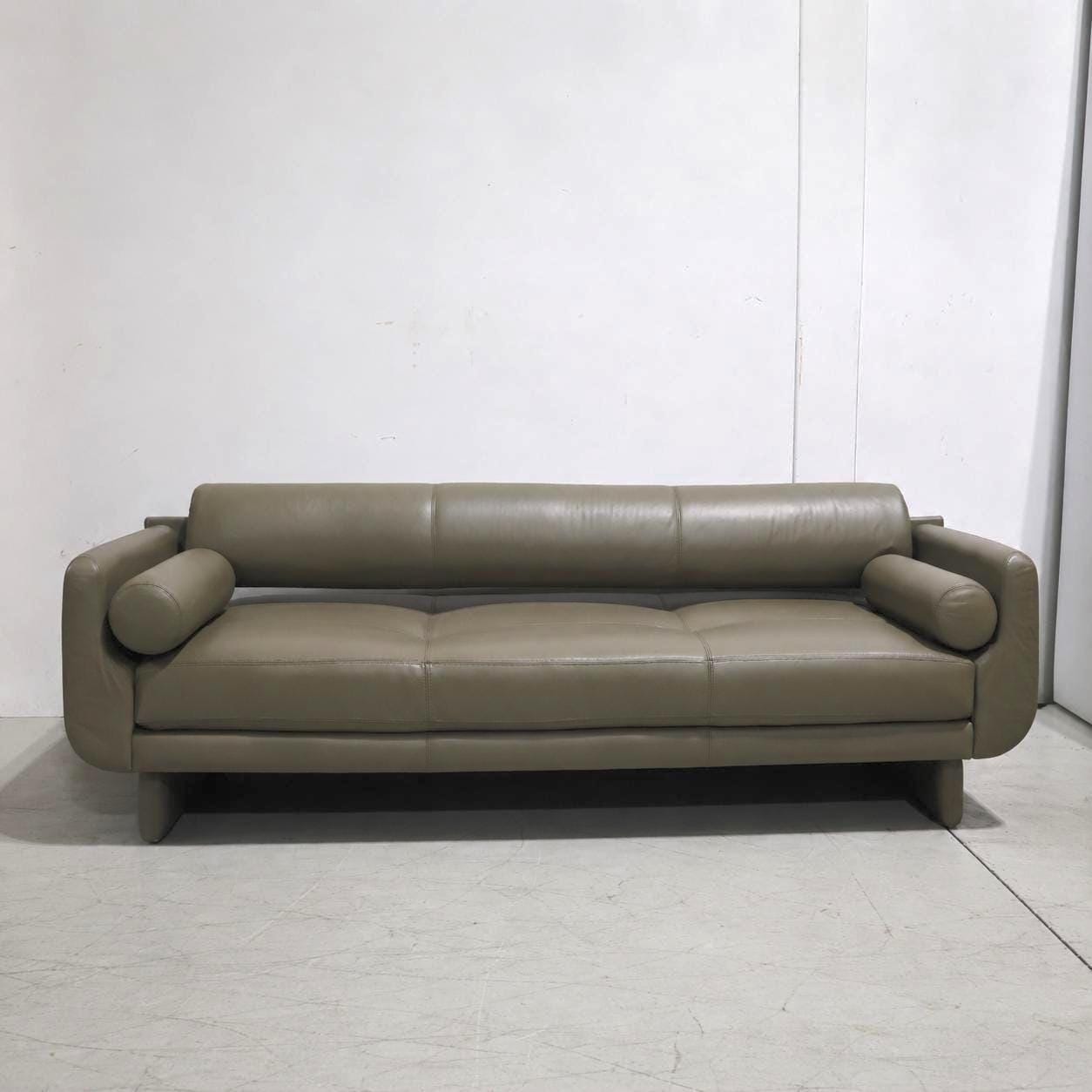 Vladimir kagan sofa - Etsy 日本