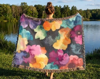 Floral Gift Blanket for Gardener, Watercolor Flower Throw for Mom, Housewarming, Teacher, Tapestry Wall Decor for Girls Room, Picnic Mat