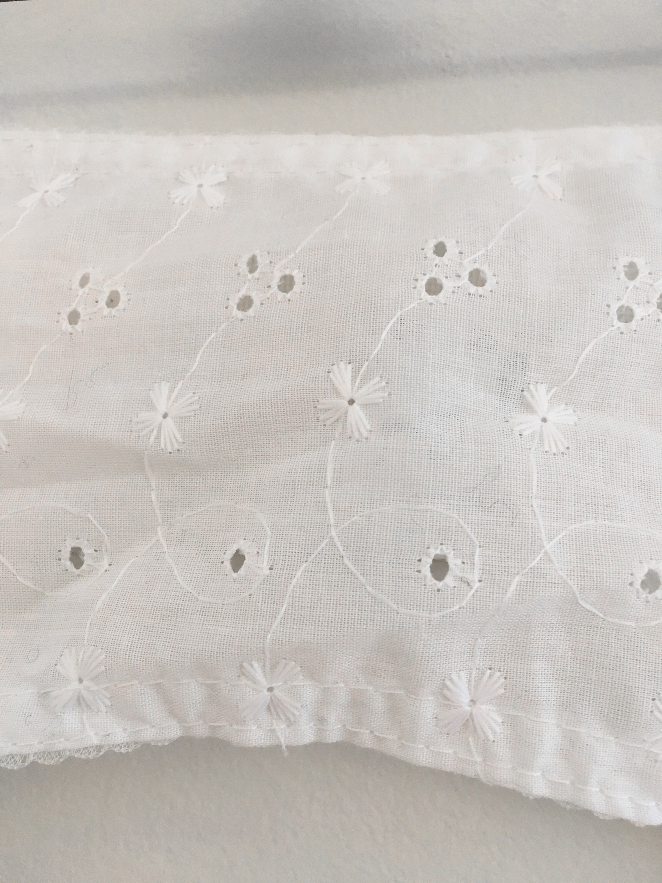 CROWNETTE Garter Belt Clearance 60s Size 32 White Eyelet Lace - Etsy Singapore CROWNETTE Garter Belt Clearance 60s Size 32 White Eyelet Lace - Etsy Singapore
