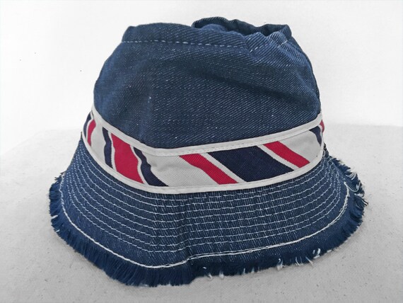 70s bucket hat