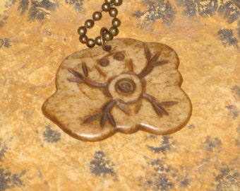 Petroglyph Necklace Frog Carved Bone Pendant Man Woman Boy Girl Gift Camping Necklace Rendezvous Native Necklace Tribal Jewelry Natural Gift