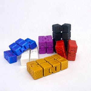 Cube Infini Personnalisable | Fidget Toy Satisfaisant | Cadeau Personnalisé | Couleurs & Texte au Choix | Impression 3D