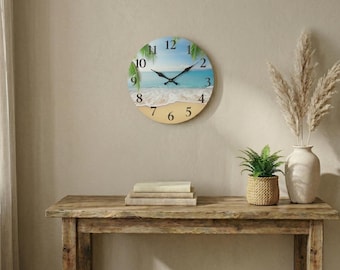 Ocean Beach-wandklok, stille kust nautisch decor, kusthuiscadeau, tropische zeemuurkunst, modern strandhuisdecor, ronde houten klok